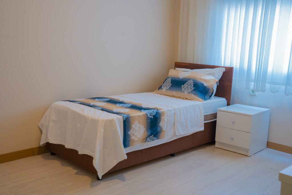 سكن بنات بالقرب من الجامعة
سكن طالبات نظيف ومرتب
سكن متاح داخل تركيا
سكن جامعي معروف