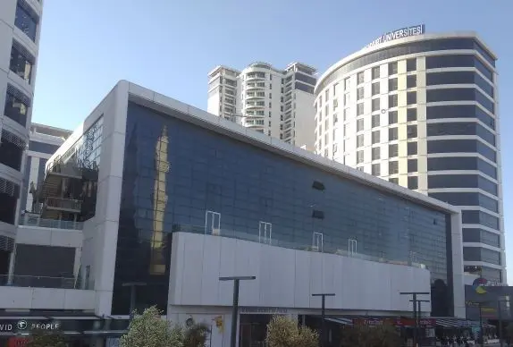 السكن الجامعي في جامعة اسنيورت